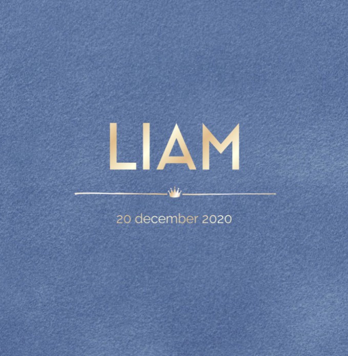 Écht velvet geboortekaartje blauw met kroontje en lijntje