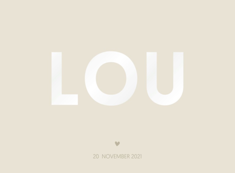 Geboortekaartje in beige biscuit kleurtje met holografisch witte foliedruk