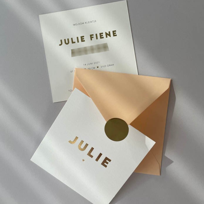 Foliedruk geboortekaart op bijzonder luxe papier