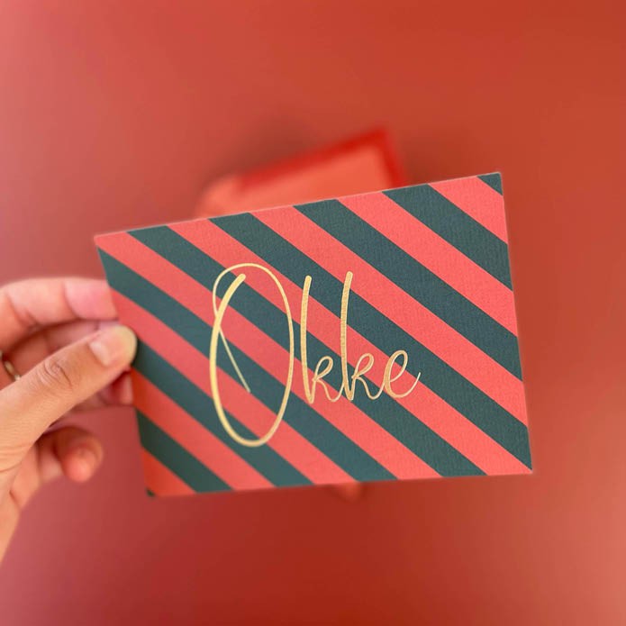 Geboortekaartje in 2 kleuren gedrukt met sierlijk lettertype