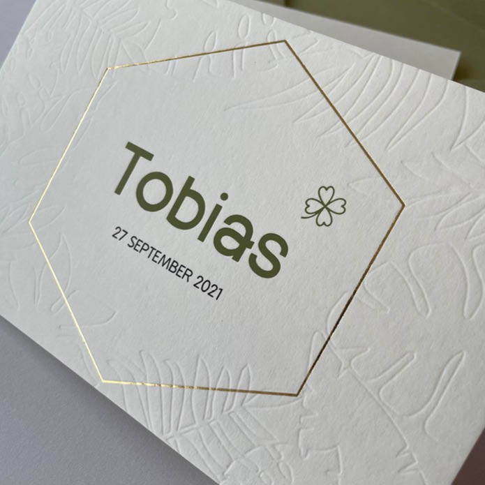 Geboortekaartje stoer voor jongen met blinde druk