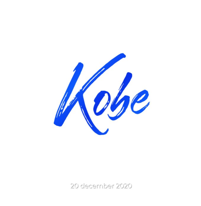 Uniek geboortekaartje met blauwe folie en blinddruk