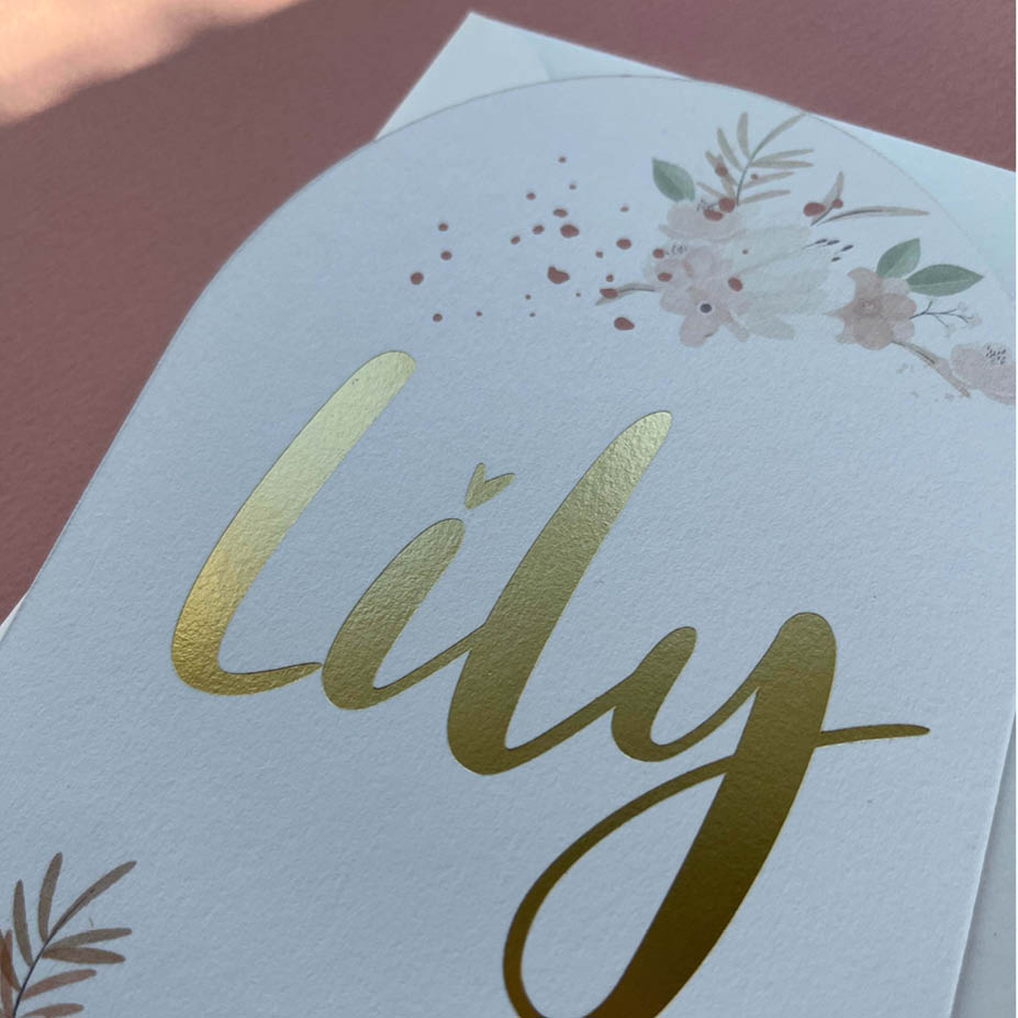 Bijzondere vorm + matte goudfolie | Origineel kaartje Lilou